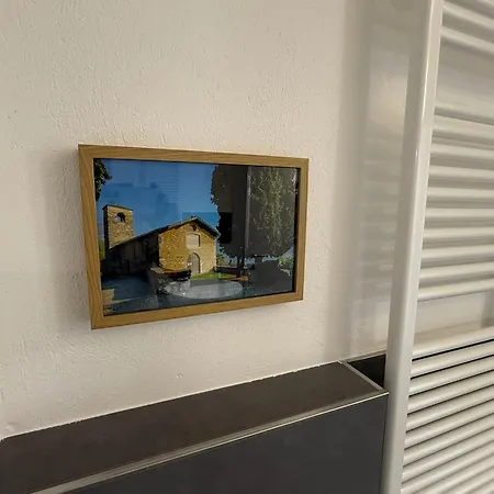 شقة Brezza Di مانديلو ديل لاريو